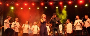 Klapa Cambi & gosti u Dvorani mladosti