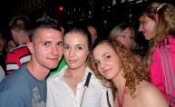 Uzavrela atmosfera poharala Phanas pub