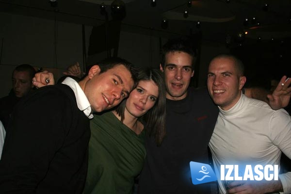 New Generation IZLASCI.net party powered by Smirnoff