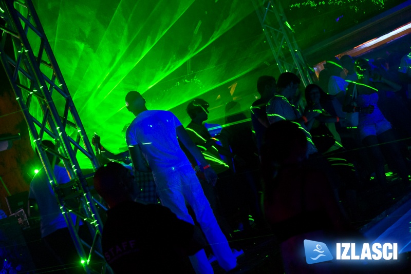 Riva Starr u Santos Beach Clubu