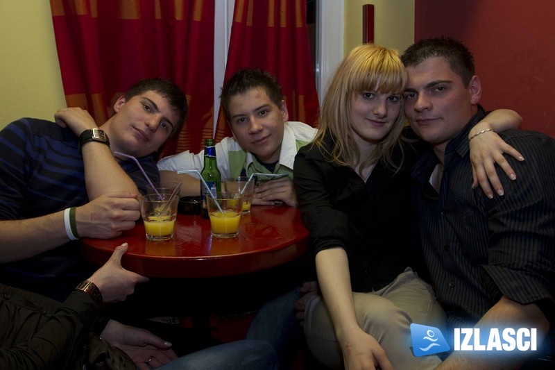 Alen Vitasović & Replay band @ La Kabana