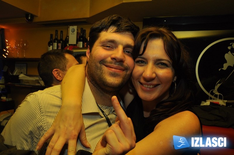 Johnnie Walker pub party subota